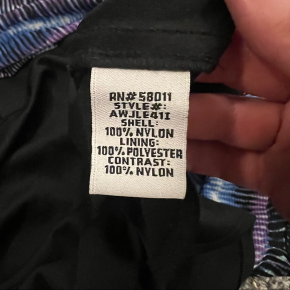 Gorgeous Halter Gown - Picture 7 of 8